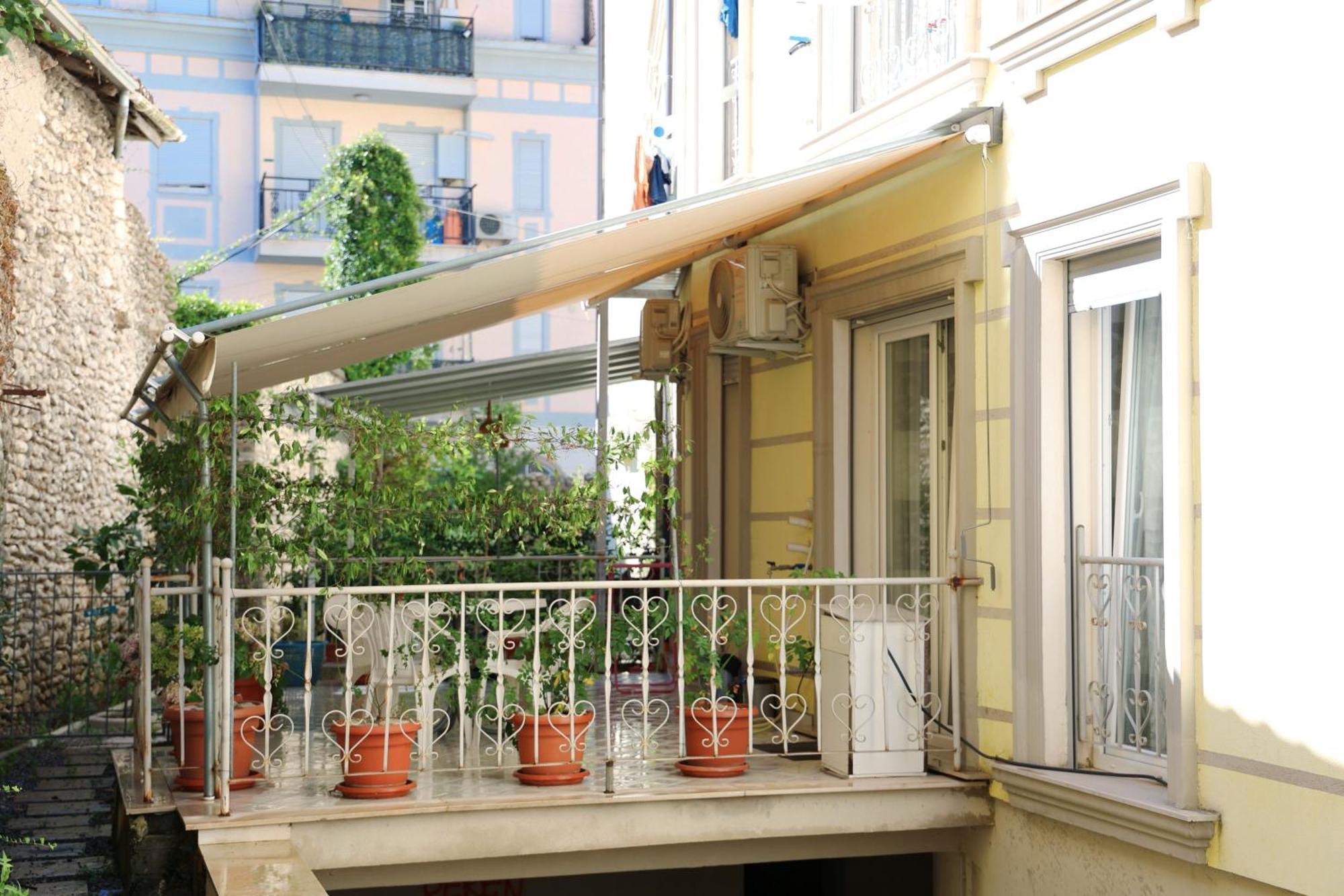 Eras Apartament *